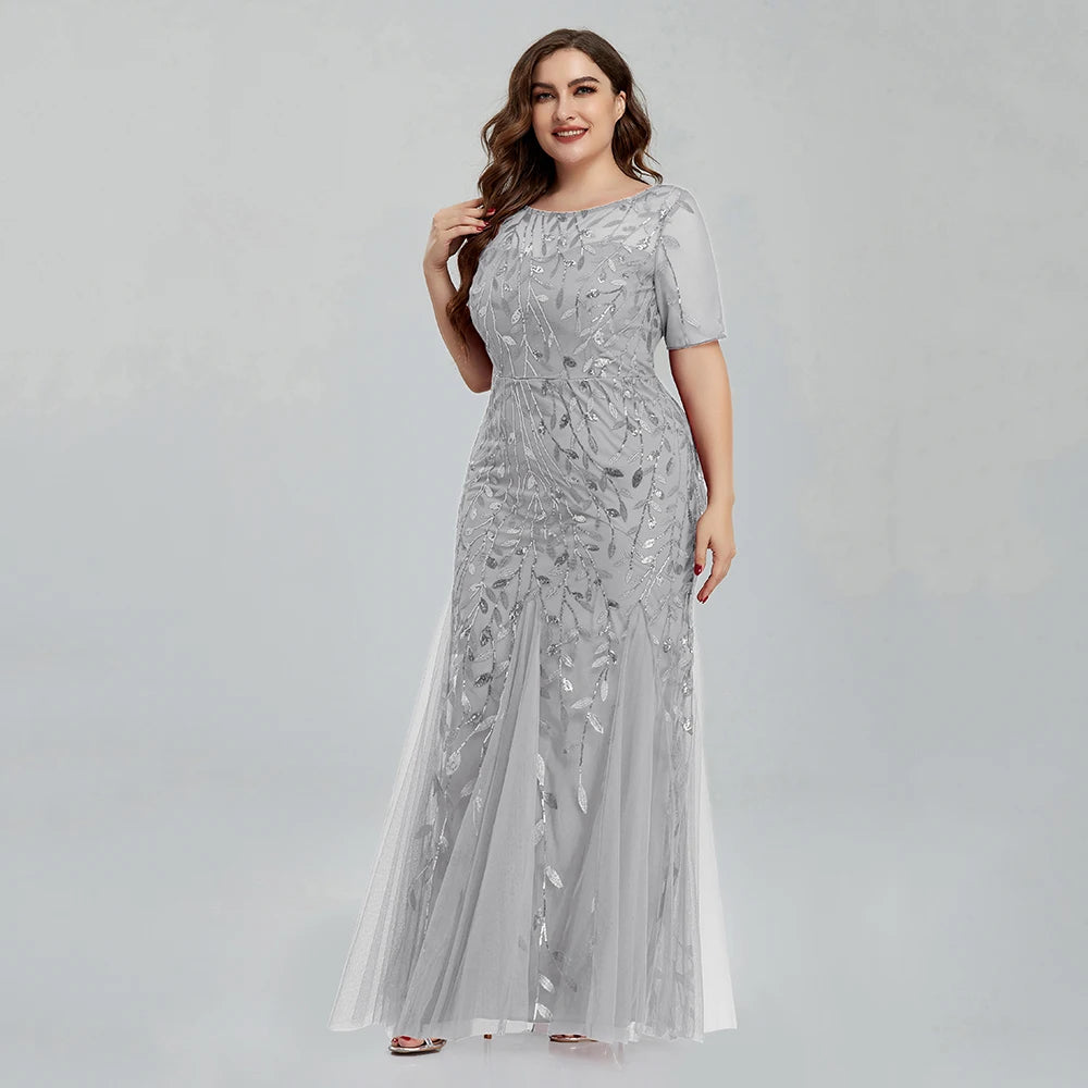 Robe longue de mariage chic et élégante manches courtes