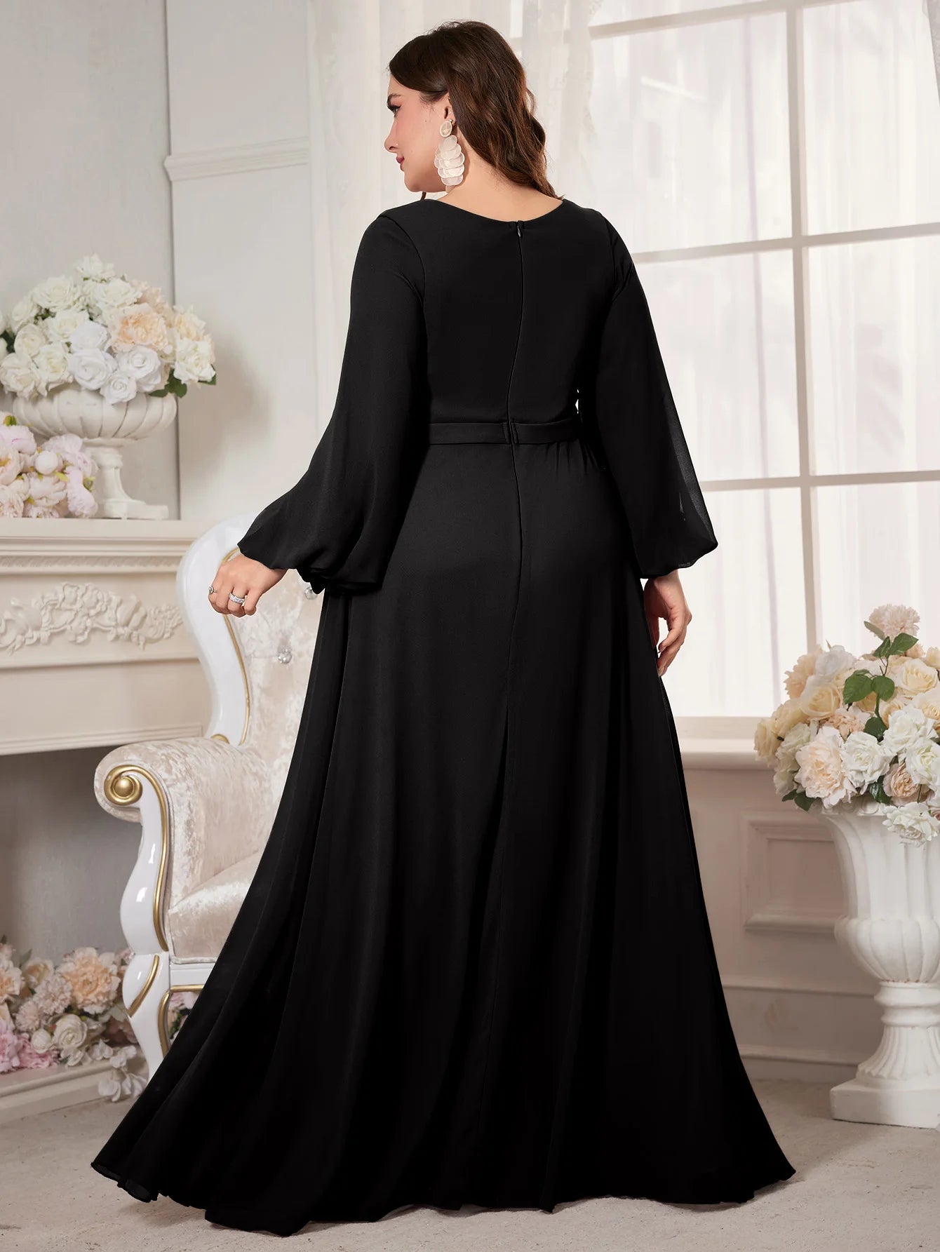 Robe élégante longue et manches longues