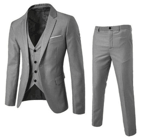 Costume  pour  homme    d'affaire